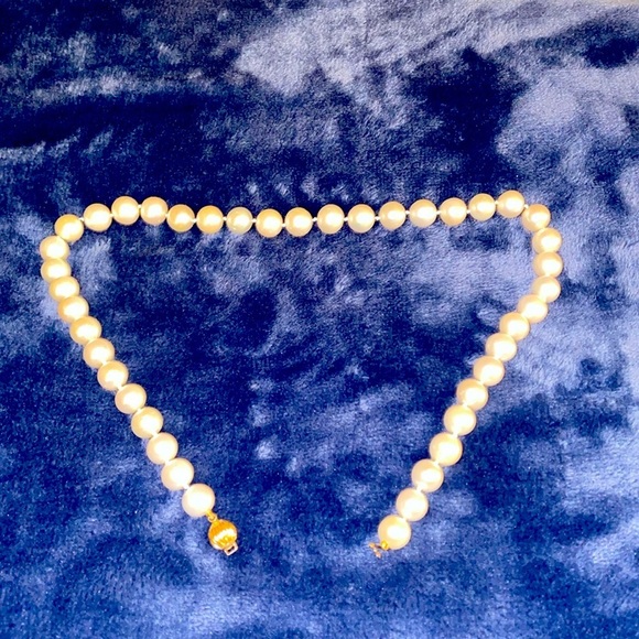 Pearl necklace with gold lock 14K beauty and elegance in 1 new w/white tag - Picture 5 of 12